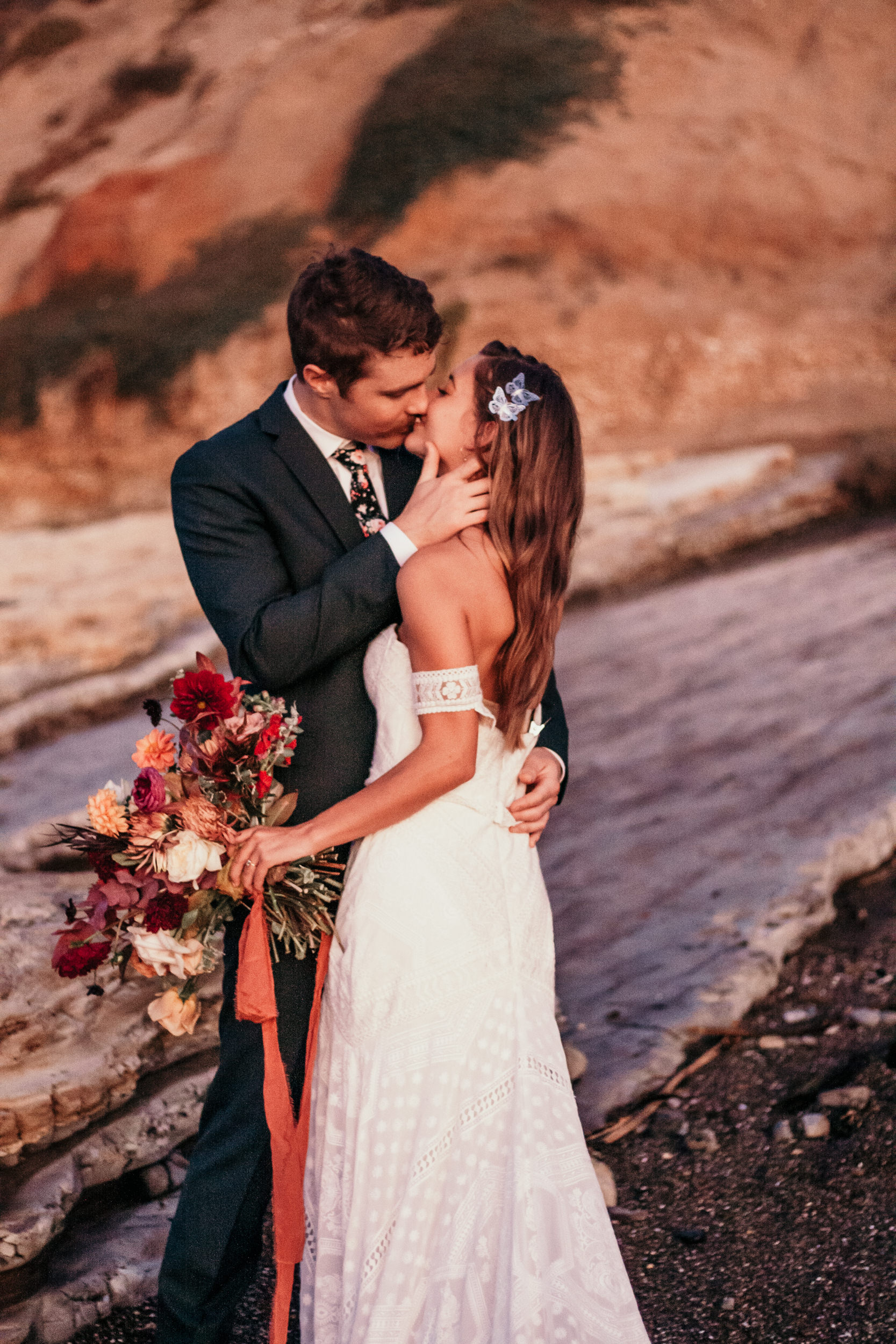 Santa Barbara elopement San Luis Obispo beach elopement Big Sur elopement Santa Barbara boho bride and groom best San Luis Obispo outdoor elopement location California beach elopement boho wedding dress Inspo California coast dream elopement location boho suit for groom boho wedding bouquet best Santa Barbara elopement location Rachel Christopherson photography 