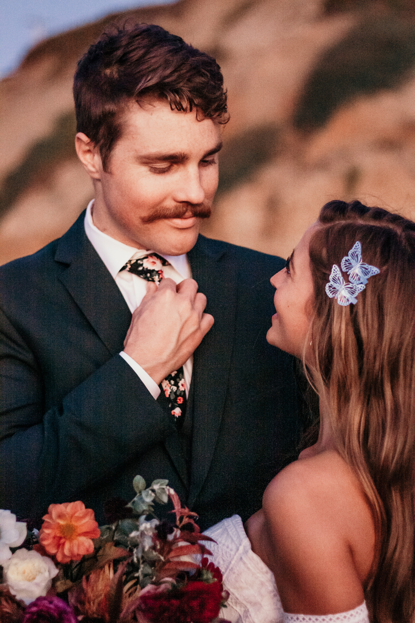 Santa Barbara elopement San Luis Obispo beach elopement Big Sur elopement Santa Barbara boho bride and groom best San Luis Obispo outdoor elopement location California beach elopement boho wedding dress Inspo California coast dream elopement location boho suit for groom boho wedding bouquet best Santa Barbara elopement location Rachel Christopherson photography 