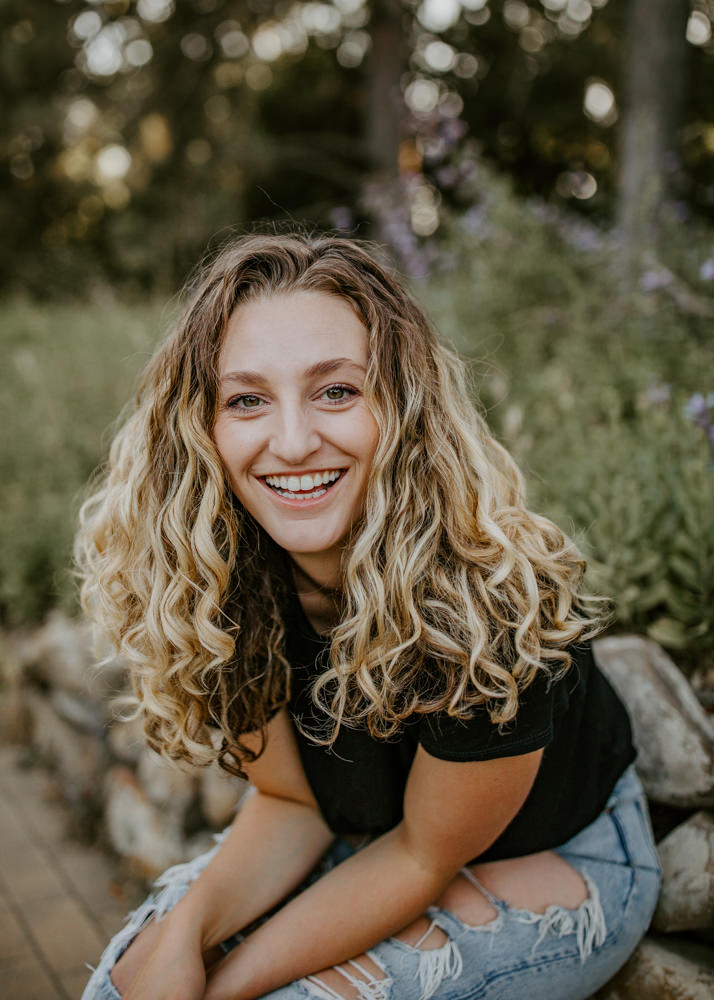 UC Davis Arboretum Portrait Session Sacramento portrait session garden shoot posing inspo curly hair photos portrait shoot outfit inspo lifestyle photoshoot Sacramento headshot curly hair headshot Rachel Christopherson photography 