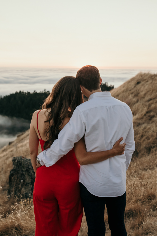 Muir Woods engagement photos, Mount Tamalpais engagement photos, best Bay Area outdoors engagement session locations, California mountains engagement photos, Mount Tamalpais above the clouds engagement photos, Bay Area engagement photographer, Bay Area couples photographer, San Francisco outdoors engagement photos, Muir Woods photoshoot, outdoorsy engagement photos, engagement photos outfit inspo, California engagement session dream locatio,n Rachel Christopherson photography 