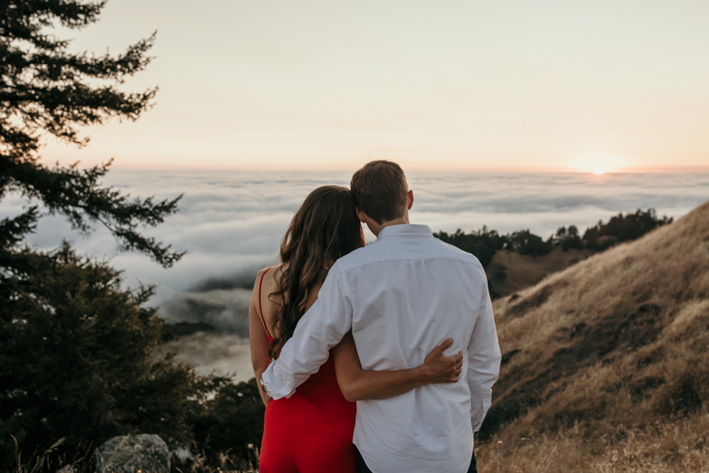 Muir Woods engagement photos, Mount Tamalpais engagement photos, best Bay Area outdoors engagement session locations, California mountains engagement photos, Mount Tamalpais above the clouds engagement photos, Bay Area engagement photographer, Bay Area couples photographer, San Francisco outdoors engagement photos, Muir Woods photoshoot, outdoorsy engagement photos, engagement photos outfit inspo, California engagement session dream locatio,n Rachel Christopherson photography 