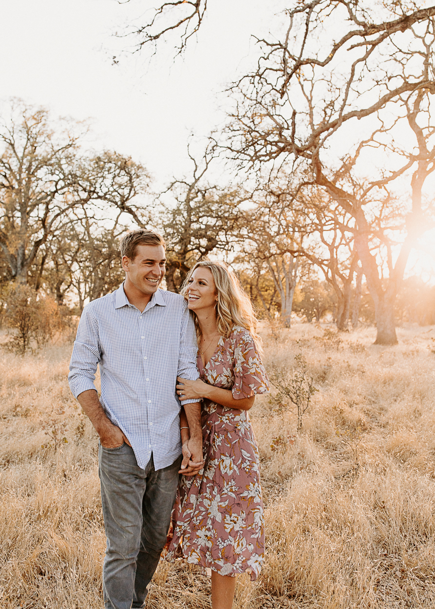 Sacramento engagement photos / sacramento engagement session / sacramento fall engagement photos / best sacramento engagement photo locations / sacramento engagement session locations / sacramento field photos / sacramento engagement photographer / sacramento wedding photographer / sacramento field engagements photos / sacramento golden field engagement photos / where to take engagement photos in sacramento / sacramento engagement photo inspo / folsom engagement session / folsom field engagement session / engagement photo outfit inspo / engagement outfit inspo / what to wear for your engagement session / rachel christopherson photography 