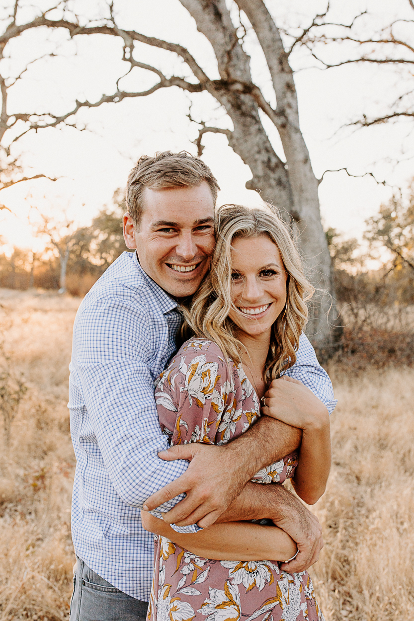 Sacramento engagement photos / sacramento engagement session / sacramento fall engagement photos / best sacramento engagement photo locations / sacramento engagement session locations / sacramento field photos / sacramento engagement photographer / sacramento wedding photographer / sacramento field engagements photos / sacramento golden field engagement photos / where to take engagement photos in sacramento / sacramento engagement photo inspo / folsom engagement session / folsom field engagement session / engagement photo outfit inspo / engagement outfit inspo / what to wear for your engagement session / rachel christopherson photography 