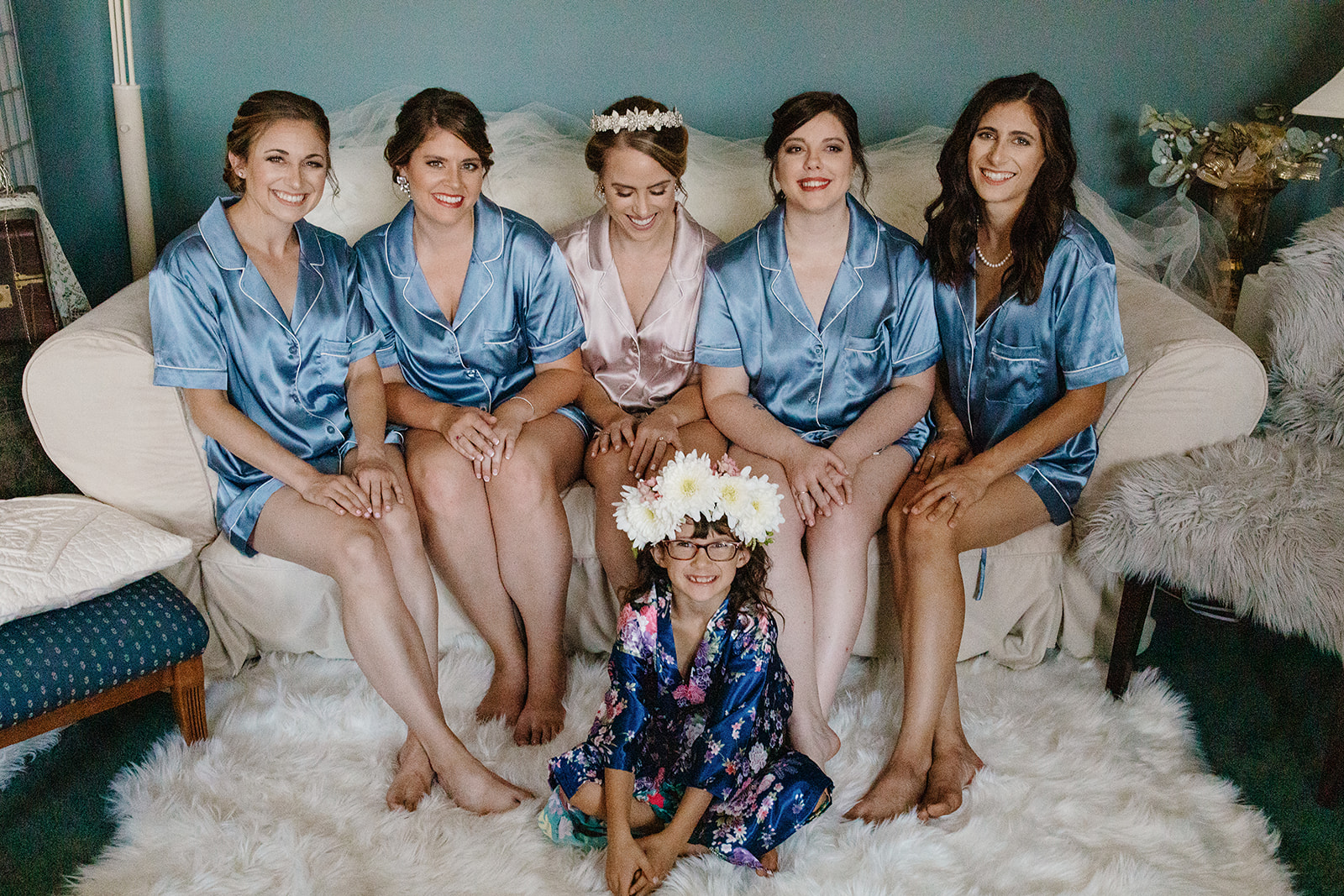 Bridal party / bride getting ready / bride wedding morning / bridesmaid and flower girl / Micro wedding / backyard wedding inspo / backyard wedding / intimate wedding / backyard micro wedding backyard elopement /sacramento micro wedding photography / norcal elopement / backyard garden wedding / garden micro wedding / boho backyard wedding / california micro wedding / norcal micro wedding / sacramento micro wedding / california elopement sacramento wedding photographer 