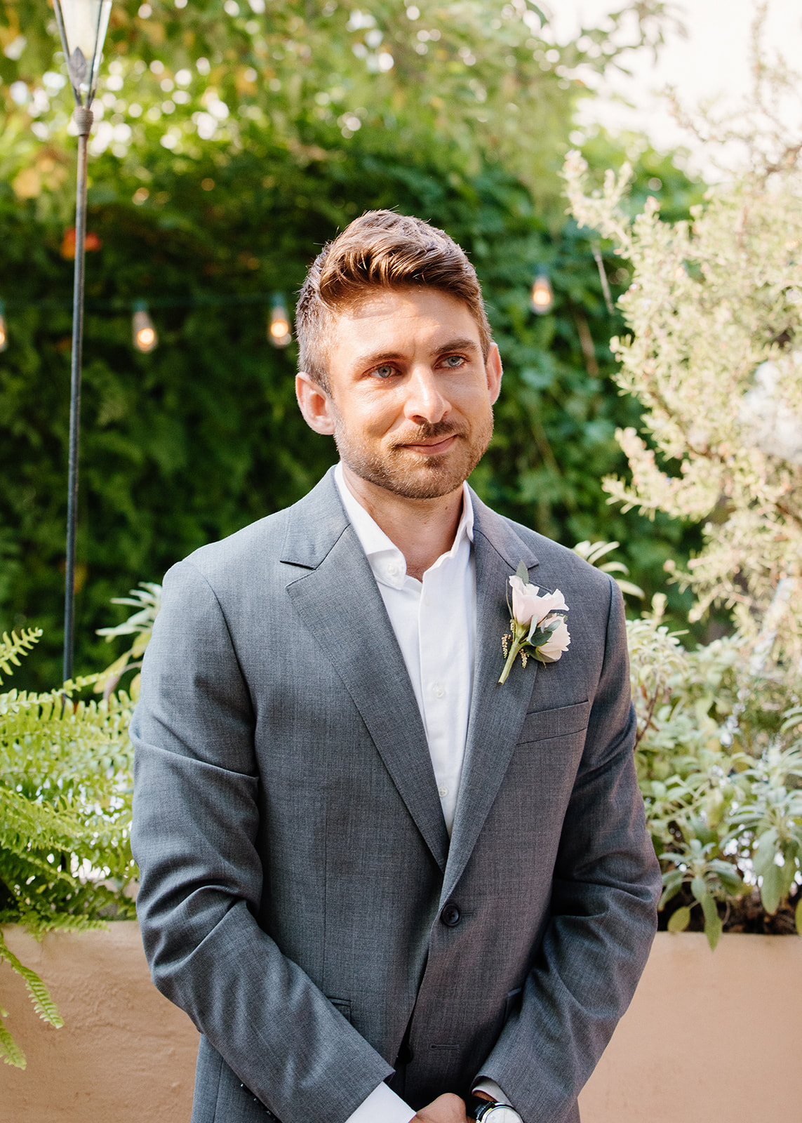 Groom looking at bride / groom admiring bride / groom during ceremony / Micro wedding / backyard wedding inspo / backyard wedding / intimate wedding / backyard micro wedding backyard elopement /sacramento micro wedding photography / norcal elopement / backyard garden wedding / garden micro wedding / boho backyard wedding / california micro wedding / norcal micro wedding / sacramento micro wedding / california elopement / sacramento wedding photographer 
