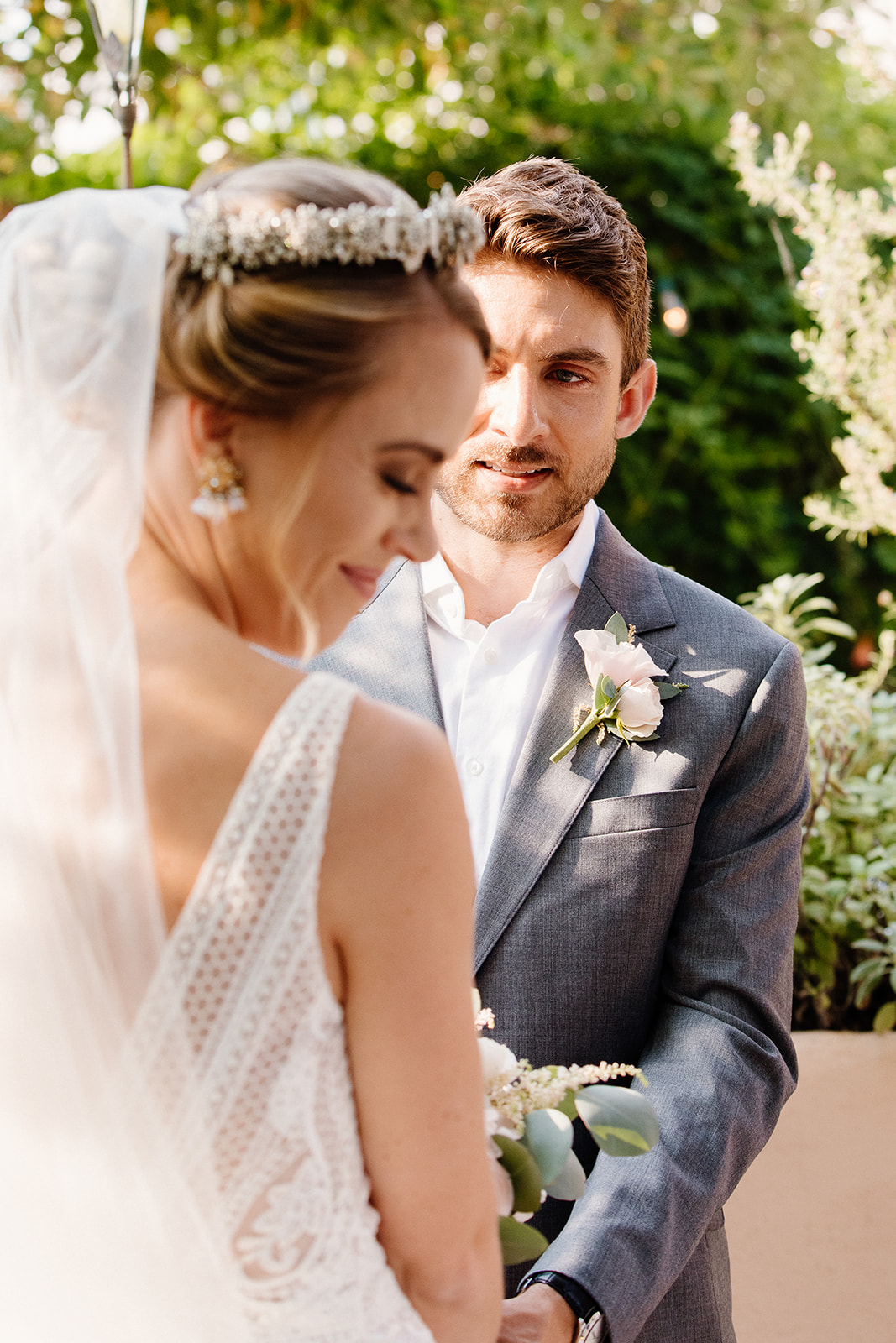 Groom looking at bride / groom admiring bride / groom during ceremony / Micro wedding / backyard wedding inspo / backyard wedding / intimate wedding / backyard micro wedding backyard elopement /sacramento micro wedding photography / norcal elopement / backyard garden wedding / garden micro wedding / boho backyard wedding / california micro wedding / norcal micro wedding / sacramento micro wedding / california elopement / sacramento wedding photographer 