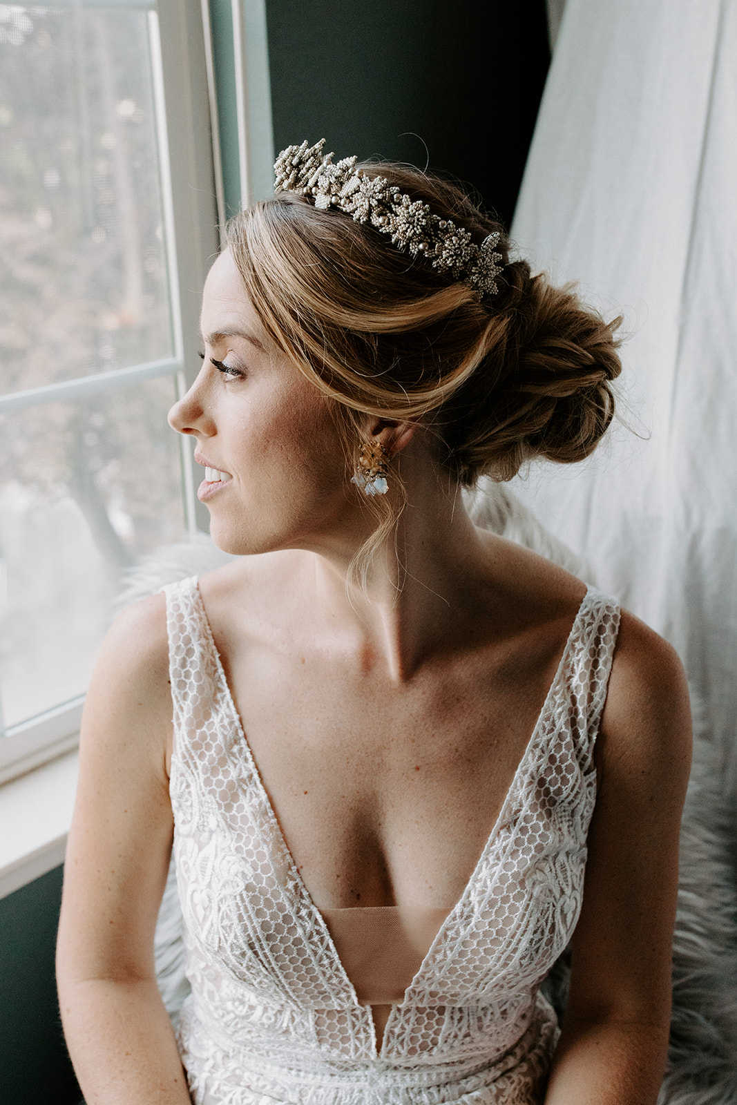 bridal tiara / boho bridal tiara / Micro wedding / backyard wedding inspo / backyard wedding / intimate wedding / backyard micro wedding backyard elopement /sacramento micro wedding photography / norcal elopement / backyard garden wedding / garden micro wedding / boho backyard wedding / california micro wedding / norcal micro wedding / sacramento micro wedding / california elopement sacramento wedding photographer / boho wedding dress 