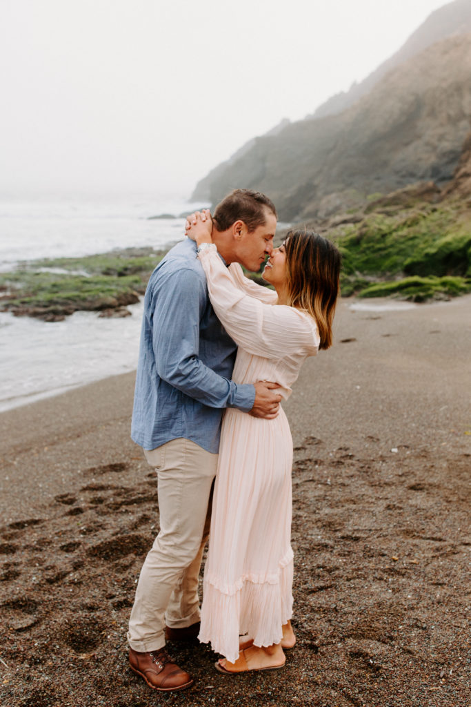 Couple of Photo Kissing, Marin Headlands Engagement Photos, Bay Area Engagement Photos, Bay Area Engagement Photo Locations, Engagement Photo Outfits, Bay Area Beach Engagement Photos, Dog Friendly Bay Area Beaches, Best Locations for Bay Area Engagement Photos, San Francisco Engagement Photos, What to Wear for Engagement Photos, Engagement Photos with dogs, Rachel Christopherson Photography LLC