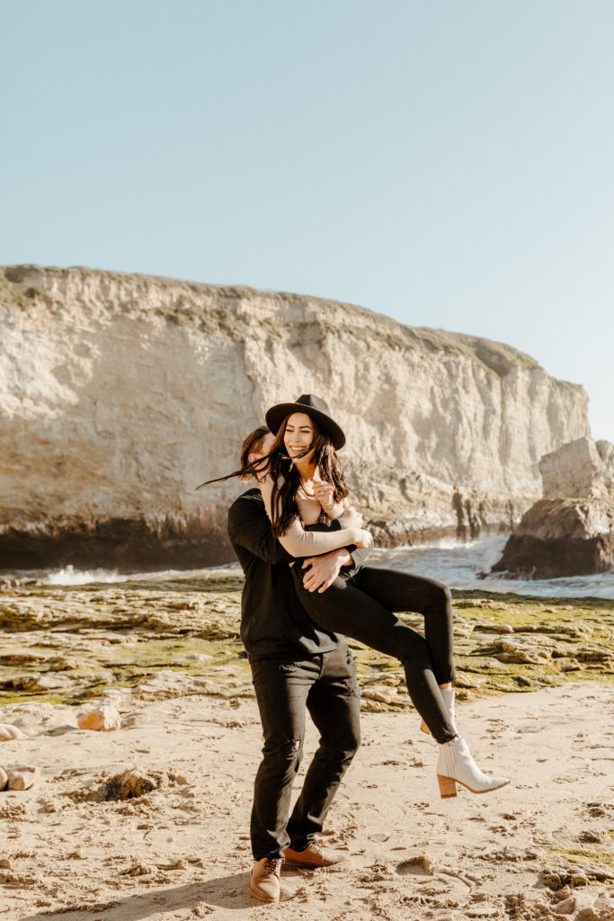 Rachel Christopherson Wedding and Elopement Photographer, santa cruz wedding photographer, Santa cruz engagement, santa cruz, big sur engagement photos, california beach engagement photos, california beach cliffs engagement, best places for engagement photos in northern california, best beaches for engagement photos in california, northern california engagement photos, california beach engagement photos, what to wear for engagement pictures, engagement photo outfit ideas
