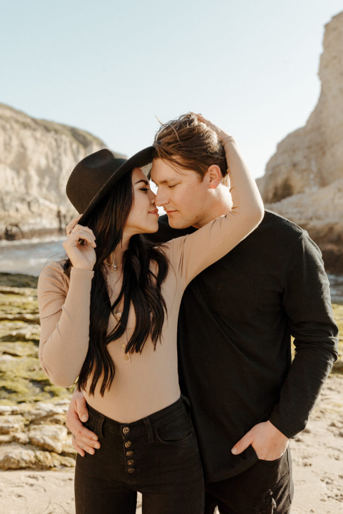 Rachel Christopherson Wedding and Elopement Photographer, santa cruz wedding photographer, Santa cruz engagement, santa cruz, big sur engagement photos, california beach engagement photos, california beach cliffs engagement, best places for engagement photos in northern california, best beaches for engagement photos in california, northern california engagement photos, california beach engagement photos, what to wear for engagement pictures, engagement photo outfit ideas