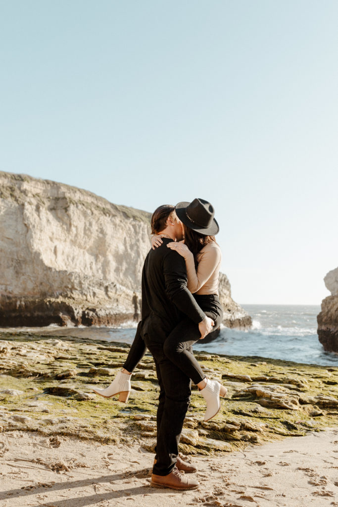 Rachel Christopherson Wedding and Elopement Photographer, santa cruz wedding photographer, Santa cruz engagement, santa cruz, big sur engagement photos, california beach engagement photos, california beach cliffs engagement, best places for engagement photos in northern california, best beaches for engagement photos in california, northern california engagement photos, california beach engagement photos, what to wear for engagement pictures, engagement photo outfit ideas