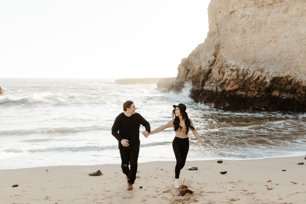 Rachel Christopherson Wedding and Elopement Photographer, santa cruz wedding photographer, Santa cruz engagement, santa cruz, big sur engagement photos, california beach engagement photos, california beach cliffs engagement, best places for engagement photos in northern california, best beaches for engagement photos in california, northern california engagement photos, california beach engagement photos, what to wear for engagement pictures, engagement photo outfit ideas