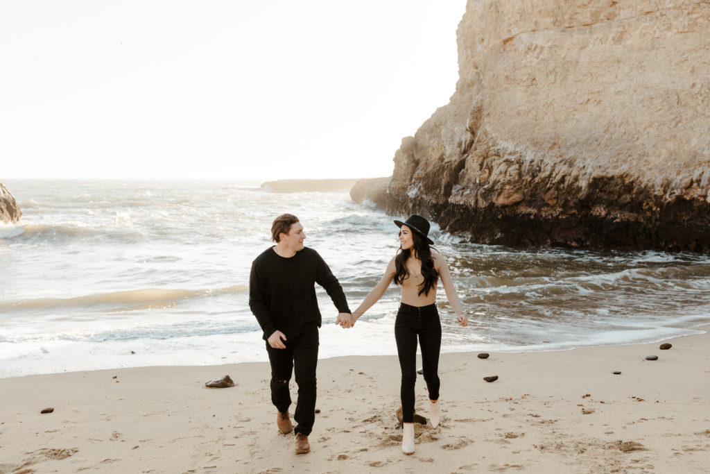 Rachel Christopherson Wedding and Elopement Photographer, santa cruz wedding photographer, Santa cruz engagement, santa cruz, big sur engagement photos, california beach engagement photos, california beach cliffs engagement, best places for engagement photos in northern california, best beaches for engagement photos in california, northern california engagement photos, california beach engagement photos, what to wear for engagement pictures, engagement photo outfit ideas