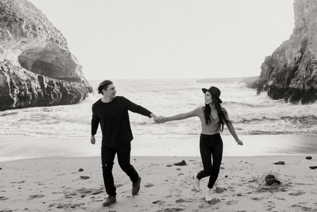 Rachel Christopherson Wedding and Elopement Photographer, santa cruz wedding photographer, Santa cruz engagement, santa cruz, big sur engagement photos, california beach engagement photos, california beach cliffs engagement, best places for engagement photos in northern california, best beaches for engagement photos in california, northern california engagement photos, california beach engagement photos, what to wear for engagement pictures, engagement photo outfit ideas
