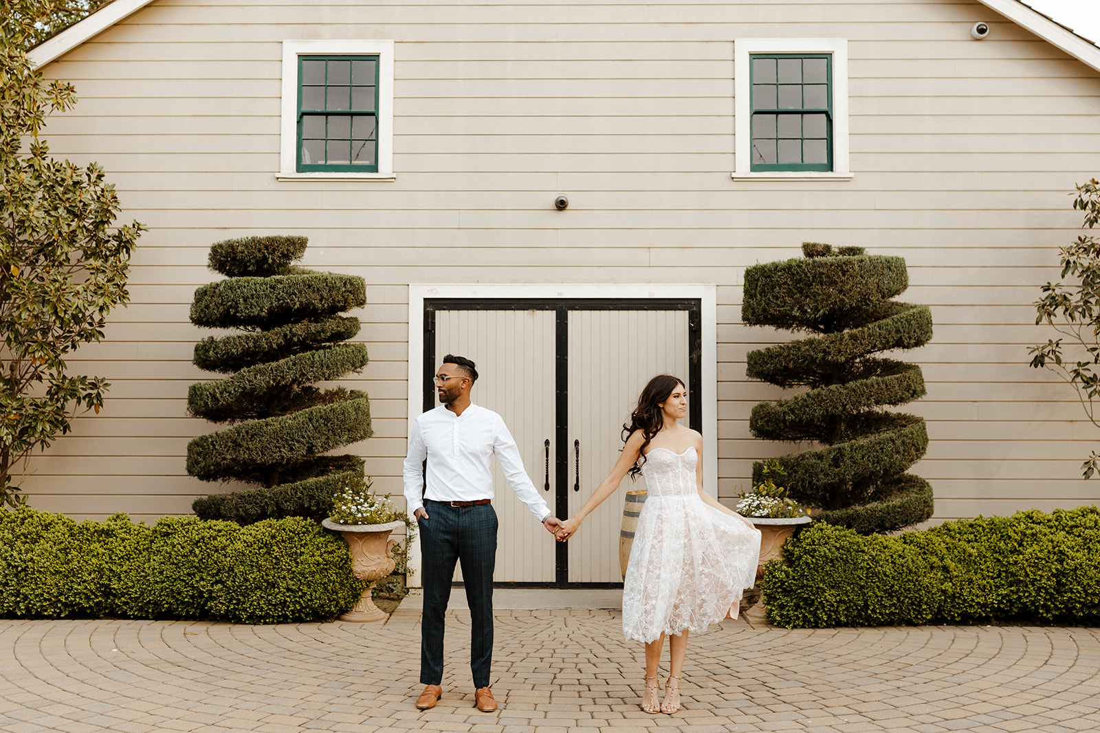 Sacramento engagement photos / sacramento engagement session / scribner bend winery / scribner bend engagements photos / scribner bend wedding / sacramento spring engagement photos / best sacramento engagement photo locations / sacramento engagement session locations / sacramento engagement photographer / sacramento wedding photographer / where to take engagement photos in sacramento / sacramento engagement photo inspo / engagement photo outfit inspo / engagement photo outfit ideas / spring engagement photos / what to wear for your engagement session / rachel christopherson photography