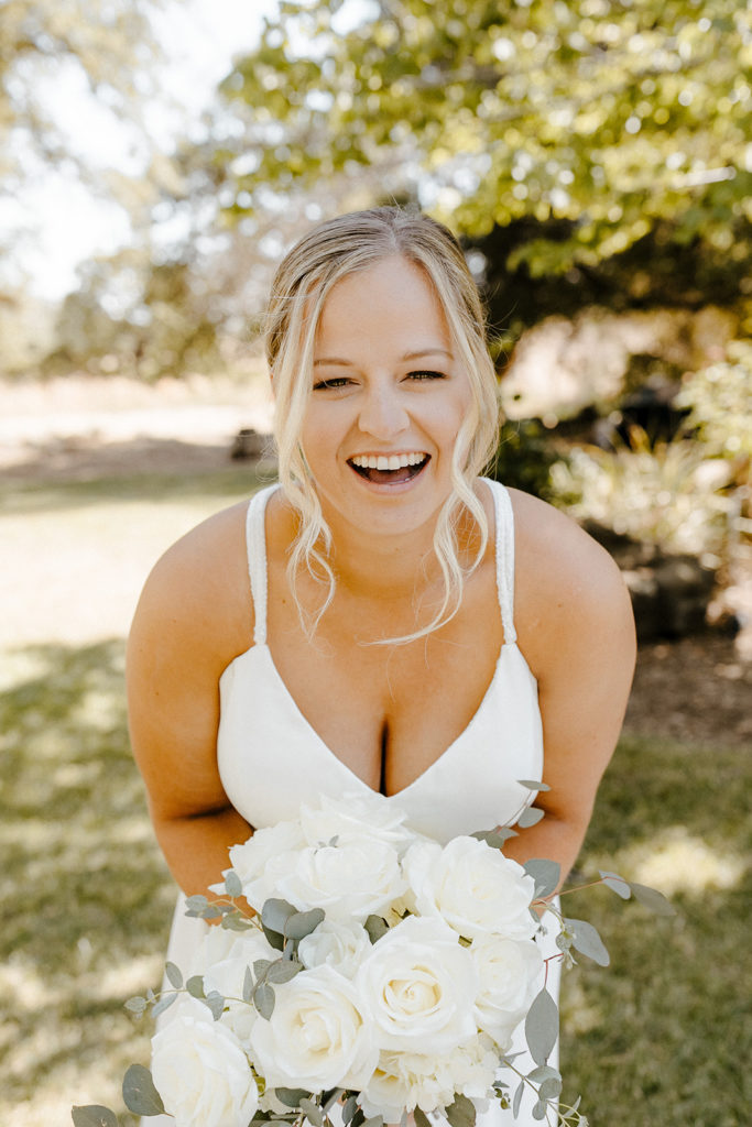 Sacramento wedding, sacramento wedding photographer, river highlands ranch, river highlands ranch wedding, barn wedding sacramento, rustic wedding venue sacramento, best places to get married in sacramento, vineyard wedding sacramento, sacramento winery wedding, northern california barn wedding venues, rachel christopherson photography, blue bridesmaids dresses, crepe wedding dress, wedding hair low bun, bridal portraits, white wedding bouquet
