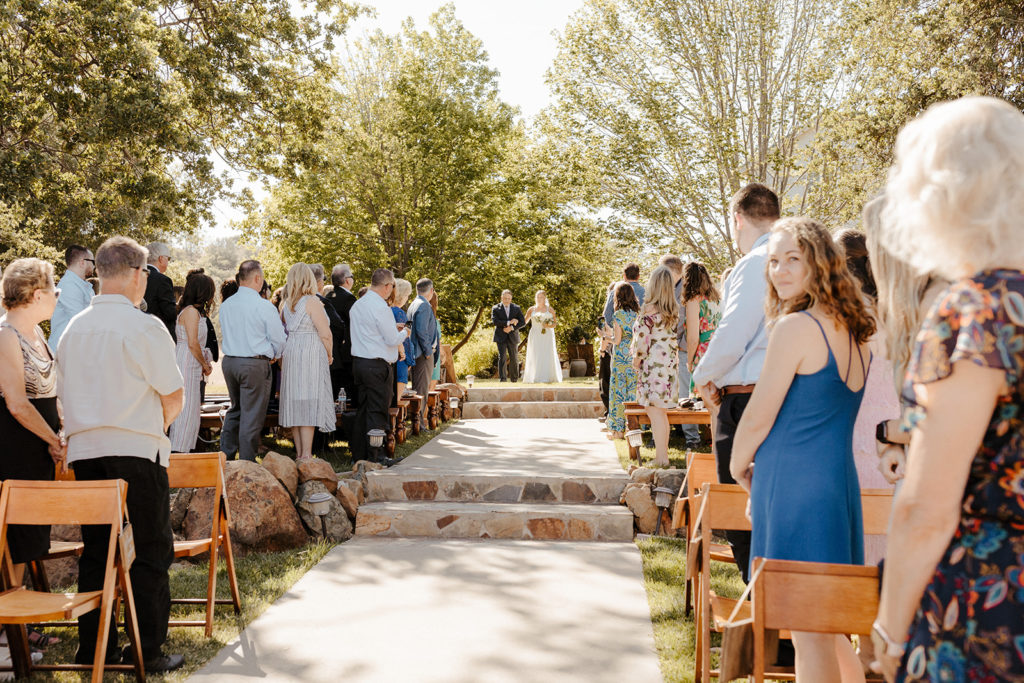 Sacramento wedding, sacramento wedding photographer, river highlands ranch, river highlands ranch wedding, barn wedding sacramento, rustic wedding venue sacramento, best places to get married in sacramento, vineyard wedding sacramento, sacramento winery wedding, northern california barn wedding venues, rachel christopherson photography, bride walking down the aisle