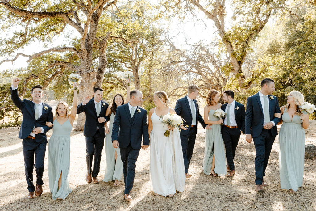 Sacramento wedding, sacramento wedding photographer, river highlands ranch, river highlands ranch wedding, barn wedding sacramento, rustic wedding venue sacramento, best places to get married in sacramento, vineyard wedding sacramento, sacramento winery wedding, northern california barn wedding venues, rachel christopherson photography, blue bridesmaids dresses, wedding party cheers