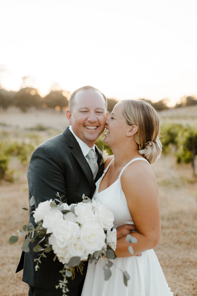 Sacramento wedding, sacramento wedding photographer, river highlands ranch, river highlands ranch wedding, barn wedding sacramento, rustic wedding venue sacramento, best places to get married in sacramento, vineyard wedding sacramento, sacramento winery wedding, northern california barn wedding venues, rachel christopherson photography, blue bridesmaids dresses, bride and groom vineyard photos, wedding sunset photos