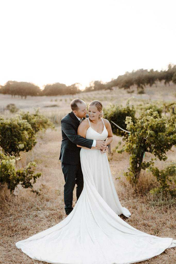 Sacramento wedding, sacramento wedding photographer, river highlands ranch, river highlands ranch wedding, barn wedding sacramento, rustic wedding venue sacramento, best places to get married in sacramento, vineyard wedding sacramento, sacramento winery wedding, northern california barn wedding venues, rachel christopherson photography, blue bridesmaids dresses, bride and groom vineyard photos, wedding sunset photos