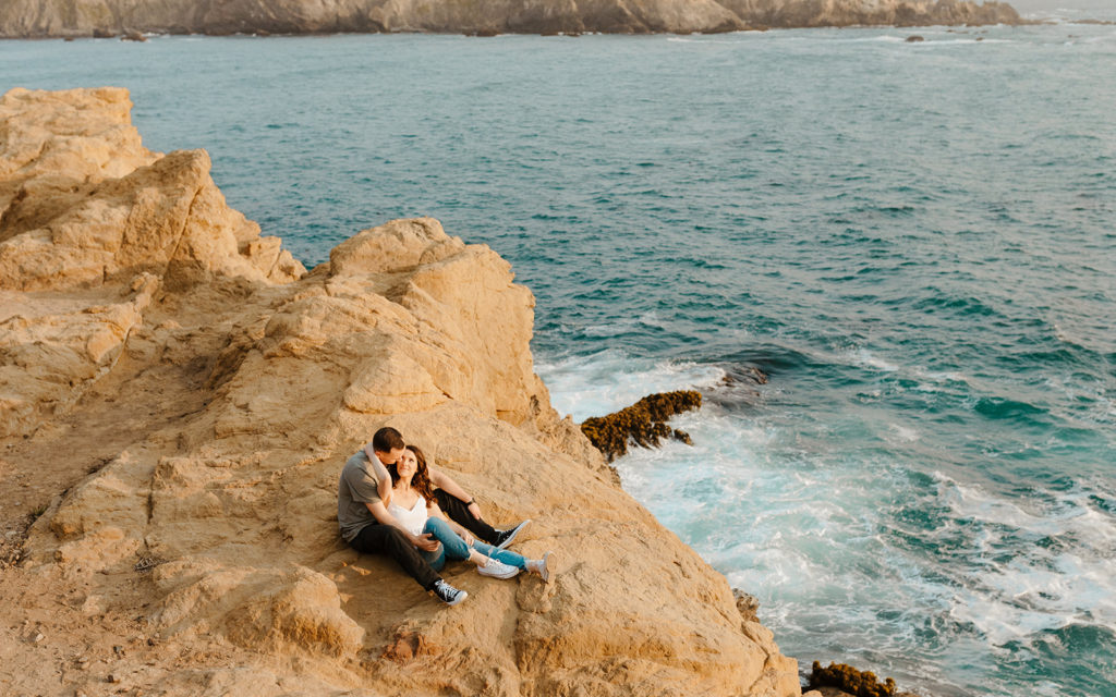 Fort Bragg-Mendocino-Northern CA-Nor Cal-engagement photos-coastal cliffs-ocean engagement photos-what to wear for engagement photos-Cliffside Engagement Photos