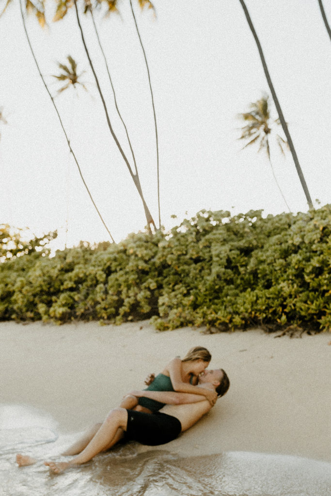 Rachel Christopherson Photography-Oahu Engagement Photos--Hawaii  Photographer-Engagement Photography-Beach Engagement Photos-Sacramento-Lake Tahoe-Monterey-Carmel-Santa Cruz -Big Sur-Yosemite-Mendocino-California-Northern California-Hawaii-Swim Suits
