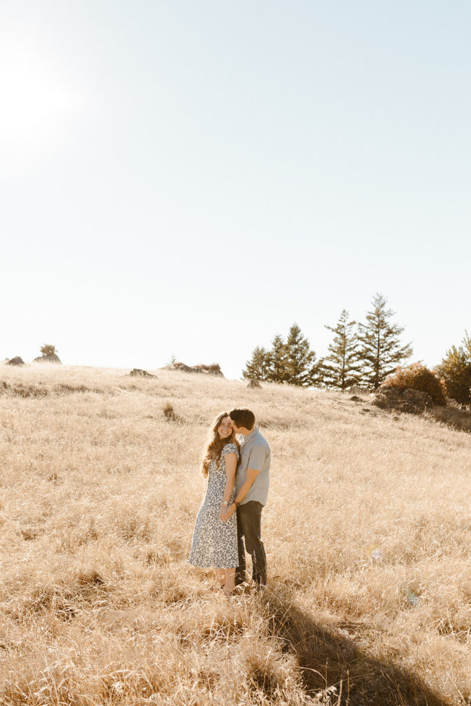 Rachel Christopherson Photography-Engagement Photographer-Mt. Tam engagement photos-muir woods engagement photos-bay area engagement photos-San francisco engagement-nor cal engagement-what to wear for engagement-Golden Hour-Sun Flares