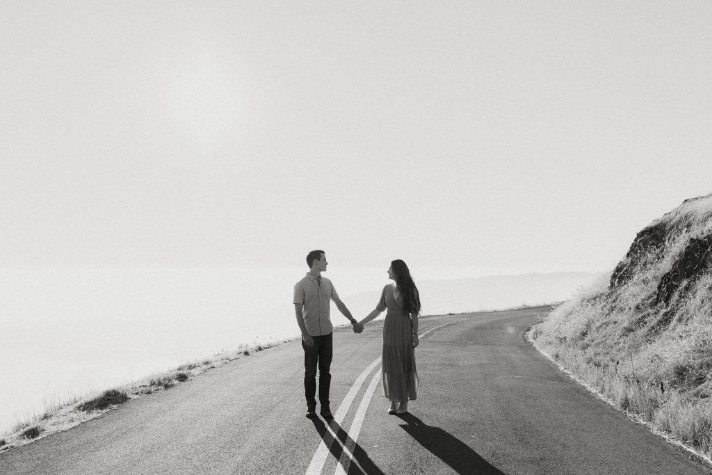Rachel Christopherson Photography-Engagement Photographer-Mt. Tam engagement photos-muir woods engagement photos-bay area engagement photos-San francisco engagement-nor cal engagement-what to wear for engagement-Golden Hour-Sun Flares-Black and White Engagement Photos