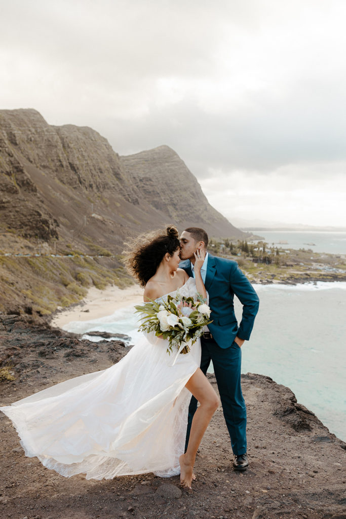 rachel christopherson photography-rachelchrisophersonphotos.com-how to elope in Hawaii-how to elope on Oahu, How to elope on Kauai-How to elope on Maui-Hawaii wedding-Hawaii Elopement-Kauai Elopement-Maui Elopement-Beach Elopement-How to Elope-Hawaii Photographer-Oahu Photographer-Kauai Photographer-Maui Photographer-Hawaii Elopement Photography-Oahu Elopement Photography-Kauai Elopement Photography-Maui Elopement Photography