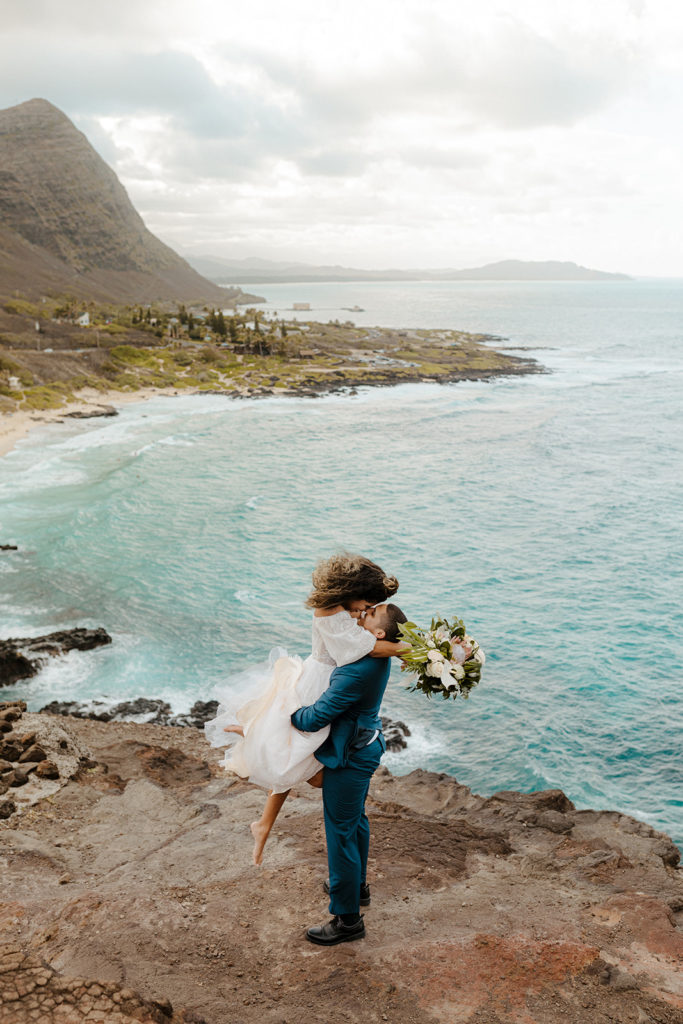 rachel christopherson photography-rachelchrisophersonphotos.com-how to elope in Hawaii-how to elope on Oahu, How to elope on Kauai-How to elope on Maui-Hawaii wedding-Hawaii Elopement-Kauai Elopement-Maui Elopement-Beach Elopement-How to Elope-Hawaii Photographer-Oahu Photographer-Kauai Photographer-Maui Photographer-Hawaii Elopement Photography-Oahu Elopement Photography-Kauai Elopement Photography-Maui Elopement Photography