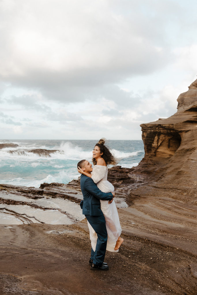 rachel christopherson photography-rachelchrisophersonphotos.com-how to elope in Hawaii-how to elope on Oahu, How to elope on Kauai-How to elope on Maui-Hawaii wedding-Hawaii Elopement-Kauai Elopement-Maui Elopement-Beach Elopement-How to Elope-Hawaii Photographer-Oahu Photographer-Kauai Photographer-Maui Photographer-Hawaii Elopement Photography-Oahu Elopement Photography-Kauai Elopement Photography-Maui Elopement Photography