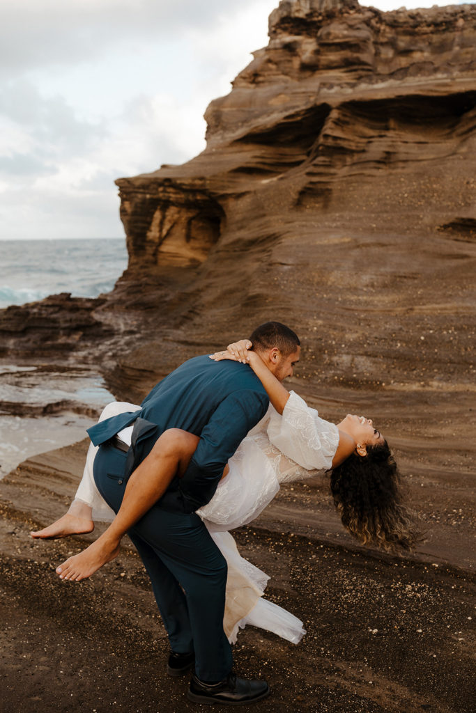 rachel christopherson photography-rachelchrisophersonphotos.com-how to elope in Hawaii-how to elope on Oahu, How to elope on Kauai-How to elope on Maui-Hawaii wedding-Hawaii Elopement-Kauai Elopement-Maui Elopement-Beach Elopement-How to Elope-Hawaii Photographer-Oahu Photographer-Kauai Photographer-Maui Photographer-Hawaii Elopement Photography-Oahu Elopement Photography-Kauai Elopement Photography-Maui Elopement Photography