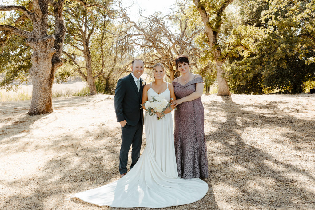 Rachel Christopherson Photography-Wedding Family Photos-Wedding Photos-Family Photos-Family of the Bride Photos-Family of the Groom Photos-Father of the Bride Photos-Mother of the Groom Photos-Family Wedding Photography-Wedding Photography-Wedding Photographer