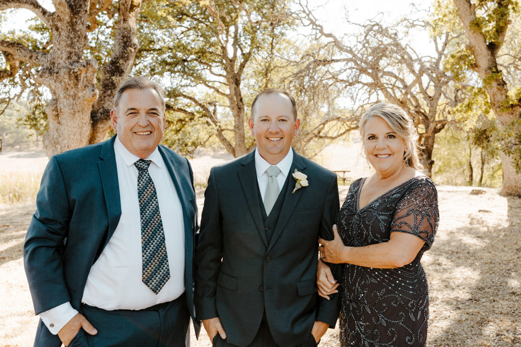Rachel Christopherson Photography-Wedding Family Photos-Wedding Photos-Family Photos-Family of the Bride Photos-Family of the Groom Photos-Father of the Bride Photos-Mother of the Groom Photos-Family Wedding Photography-Wedding Photography-Wedding Photographer