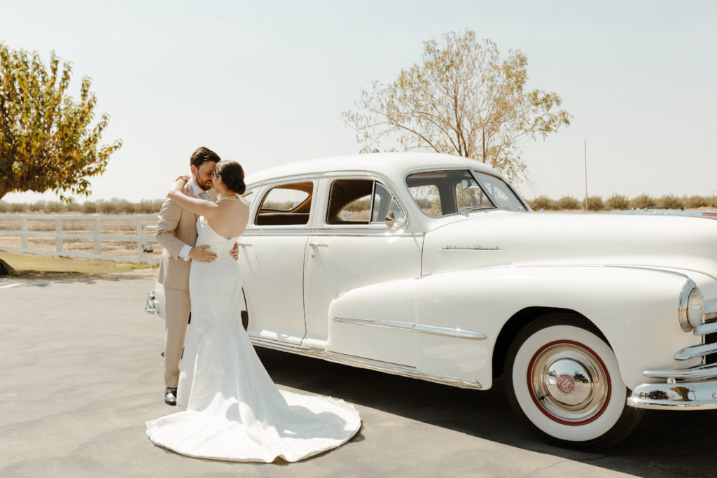 rachelchristophersonphotography-northern califorrnia wedding-traditional wedding-nor cal wedding-traditional ceremony-northern california wedding photographer-sacramento wedding-sacramento wedding photographer-ranch wedding-golden hour-lacey wedding dress-beige grooms suit-long train veil-bridal veil