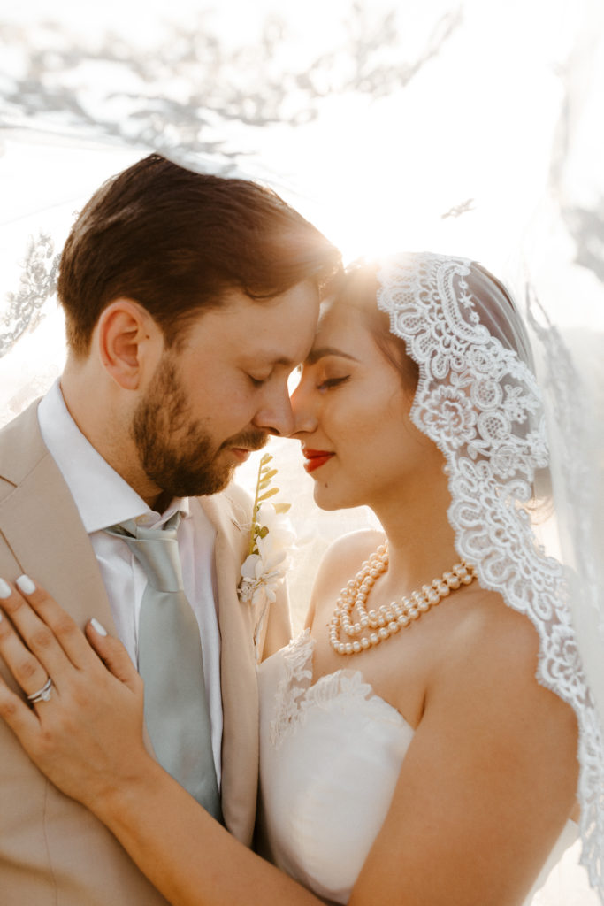 rachelchristophersonphotography-northern califorrnia wedding-traditional wedding-nor cal wedding-traditional ceremony-northern california wedding photographer-sacramento wedding-sacramento wedding photographer-ranch wedding-golden hour-lacey wedding dress-beige grooms suit-long train veil-bridal veil