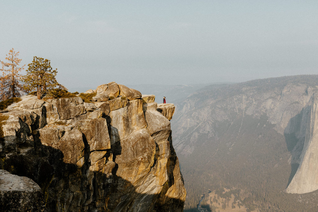 Rachel Christopherson Photography-Yosemite Engagement Photos-Yosemite-Taft Point Engagement Photos-Taft Point-Glacier Point Engagement Photos-Northern California-NorCal-Northern California Engagement Photographer-Adventurous Couple-Engaged Couple-Sunrise Engagement Photos