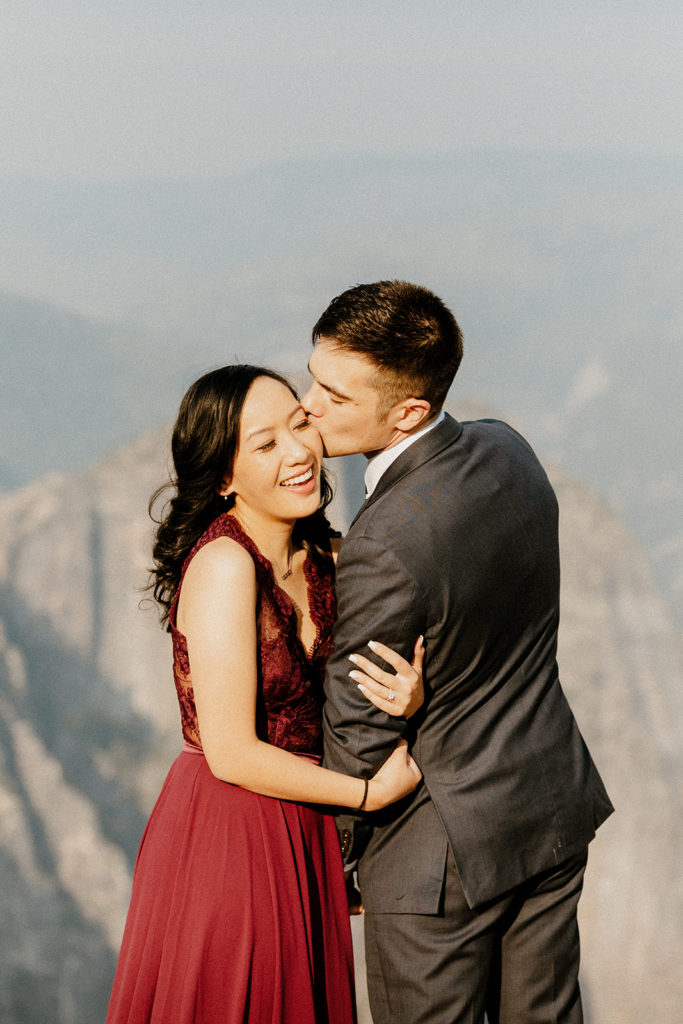Rachel Christopherson Photography-Yosemite Engagement Photos-Yosemite-Taft Point Engagement Photos-Taft Point-Glacier Point Engagement Photos-Northern California-NorCal-Northern California Engagement Photographer-Adventurous Couple-Engaged Couple-Sunrise Engagement Photos