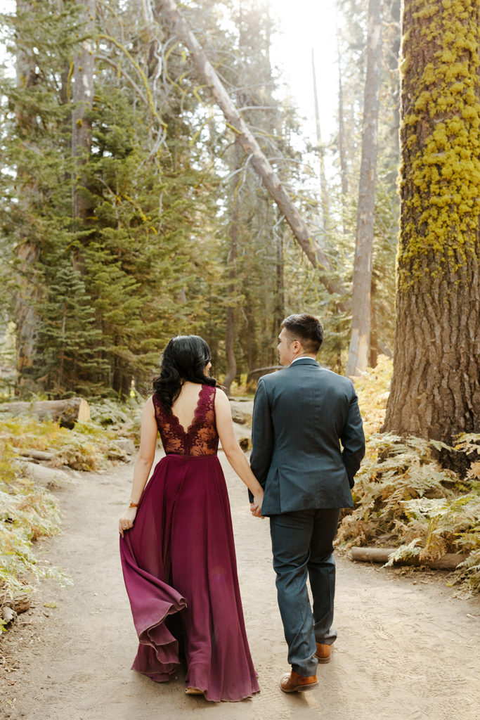 Rachel Christopherson Photography-Yosemite Engagement Photos-Yosemite-Taft Point Engagement Photos-Taft Point-Glacier Point Engagement Photos-Northern California-NorCal-Northern California Engagement Photographer-Adventurous Couple-Engaged Couple-Sunrise Engagement Photos