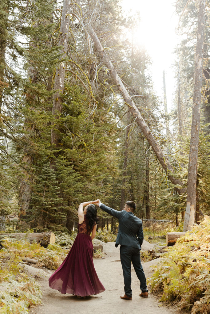 Rachel Christopherson Photography-Yosemite Engagement Photos-Yosemite-Taft Point Engagement Photos-Taft Point-Glacier Point Engagement Photos-Northern California-NorCal-Northern California Engagement Photographer-Adventurous Couple-Engaged Couple-Sunrise Engagement Photos