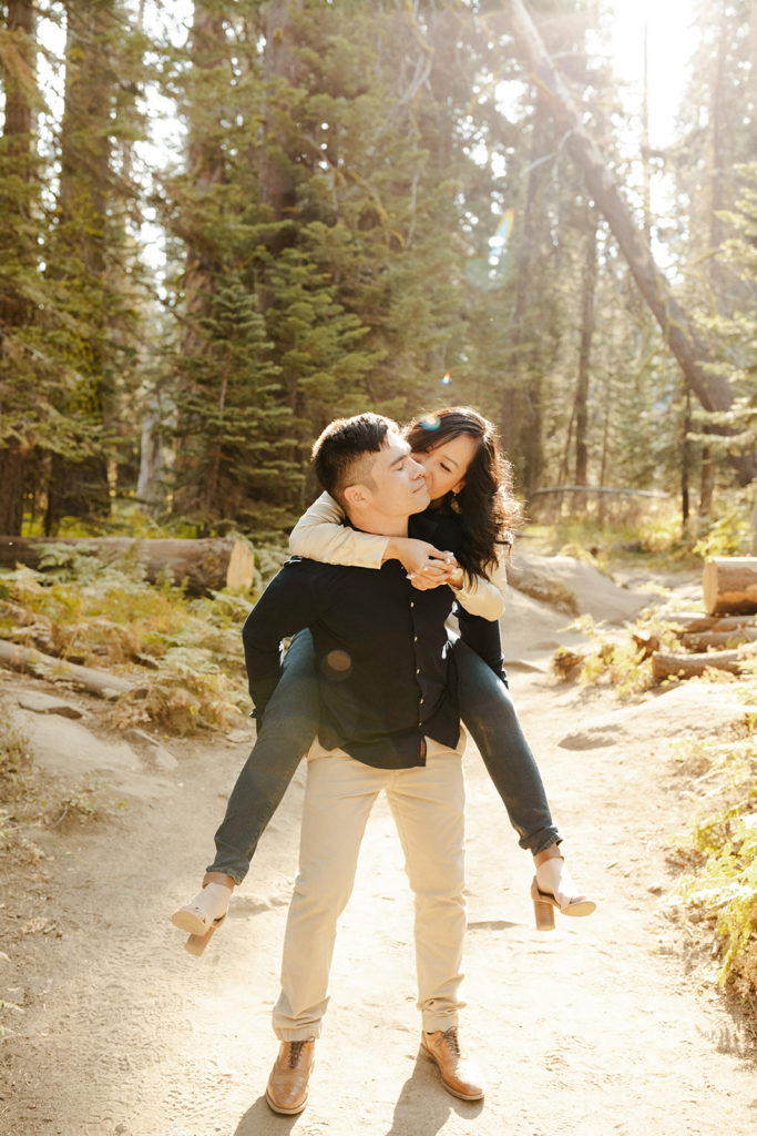 Rachel Christopherson Photography-Yosemite Engagement Photos-Yosemite-Taft Point Engagement Photos-Taft Point-Glacier Point Engagement Photos-Northern California-NorCal-Northern California Engagement Photographer-Adventurous Couple-Engaged Couple-Sunrise Engagement Photos-What to Wear for Engagement Photos