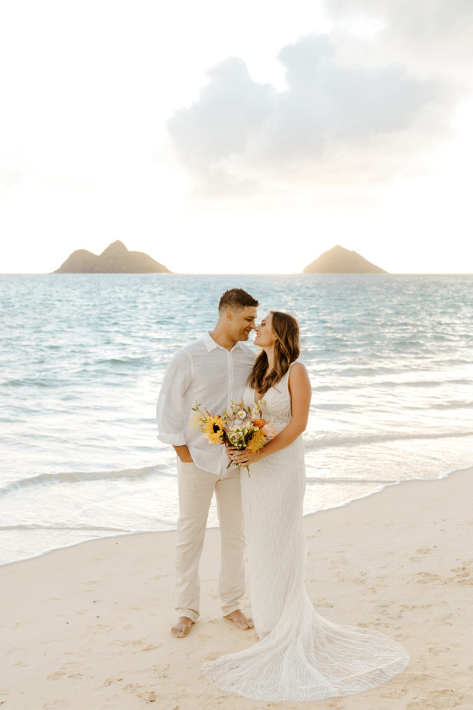 Rachel Christopherson Photograohy - Oahu elopement photographer, Kauai elopement photographer, Maui elopement photographer, beach elopement, tropical elopement, boho elopement. Hawaii Elopement, Hawaii Elopement Photographer, Hawaii Elopement Photographer, Sacramento Elopement Photographer