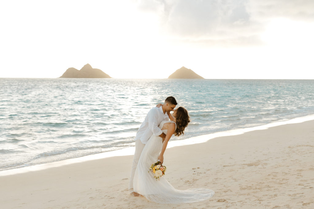 Rachel Christopherson Photograohy - Oahu elopement photographer, Kauai elopement photographer, Maui elopement photographer, beach elopement, tropical elopement, boho elopement. Hawaii Elopement, Hawaii Elopement Photographer, Hawaii Elopement Photographer, Sacramento Elopement Photographer