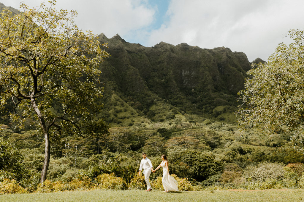 Rachel Christopherson Photograohy - Oahu elopement photographer, Kauai elopement photographer, Maui elopement photographer, beach elopement, tropical elopement, boho elopement. Hawaii Elopement, Hawaii Elopement Photographer, Hawaii Elopement Photographer, Sacramento Elopement Photographer