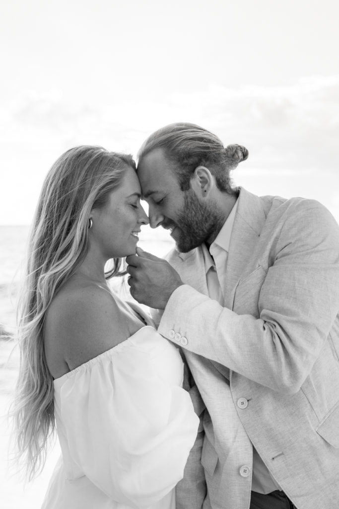 Rachel Christopherson Photography - Hawaii elopement photographer, Kaui elopement, Oahu elopement, Maui elopement, Sunrise Shack Oahu, untraditional elopements, Elopement photographer, elopement photos, oahu elopement photographer, maui elopement photographer, kaui elopement photographer, unique elopement, 