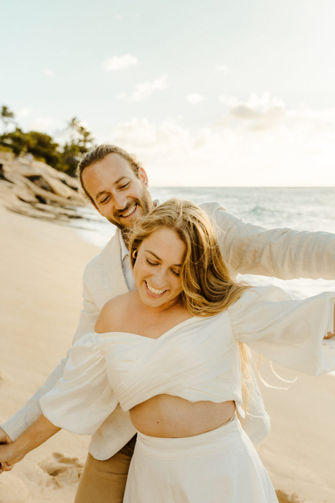 Rachel Christopherson Photography - Hawaii elopement photographer, Kaui elopement, Oahu elopement, Maui elopement, Sunrise Shack Oahu, untraditional elopements, Elopement photographer, elopement photos, oahu elopement photographer, maui elopement photographer, kaui elopement photographer, unique elopement, 