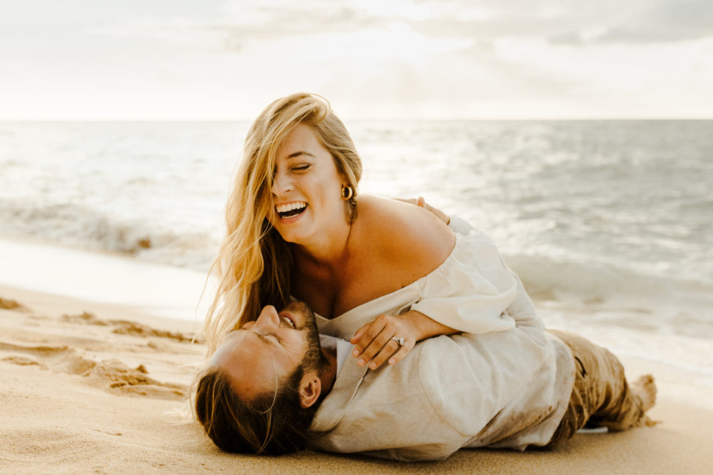 Rachel Christopherson Photography - Hawaii elopement photographer, Kaui elopement, Oahu elopement, Maui elopement, Sunrise Shack Oahu, untraditional elopements, Elopement photographer, elopement photos, oahu elopement photographer, maui elopement photographer, kaui elopement photographer, unique elopement, 