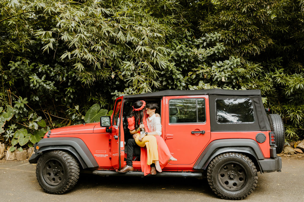 Rachel Christopherson Photography - Oahu elopement, oahu wedding, hawaii elopement, hawaii wedding, waikiki elopement, moana falls elopement, oahu forest elopement, Waimanalo beach wedding, Waimanalo elopement, what to wear for beach elopement, beach wedding, beach elopement, oahu wedding photographer, oahu wedding photography, hawaii wedding photographer, hawaii wedding photography, hawaii elopement photographer, oahu elopement photographer