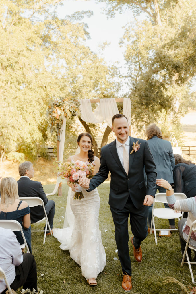Rachel Christopherson Photography - rustic wedding venue, barn wedding, barn wedding reception, northern california, northern california wedding, northern california wedding photographer, sacramento wedding venues, sacramento wedding, sacramento wedding photographer, sacramento wedding photos, sacramento wedding photography, modern barn wedding, classy barn wedding, elegant barn wedding, wedding ceremony photos