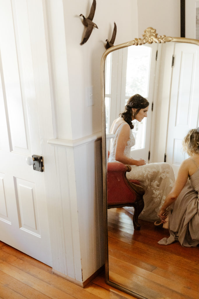 Rachel Christopherson Photography - rustic wedding venue, barn wedding, barn wedding reception, northern california, northern california wedding, northern california wedding photographer, sacramento wedding venues, sacramento wedding, sacramento wedding photographer, sacramento wedding photos, sacramento wedding photography, modern barn wedding, classy barn wedding, elegant barn wedding, bride getting ready photos, getting ready photos, bridal photos, lace wedding dress